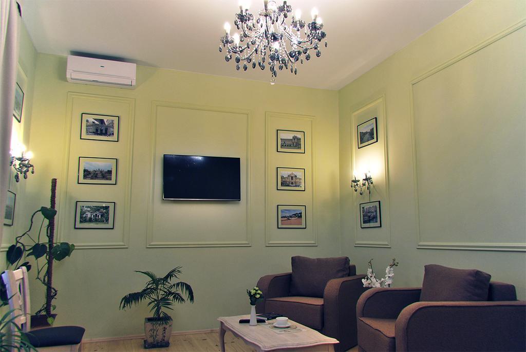 Classic Apartment On Zhukovskoho Odessa Dış mekan fotoğraf