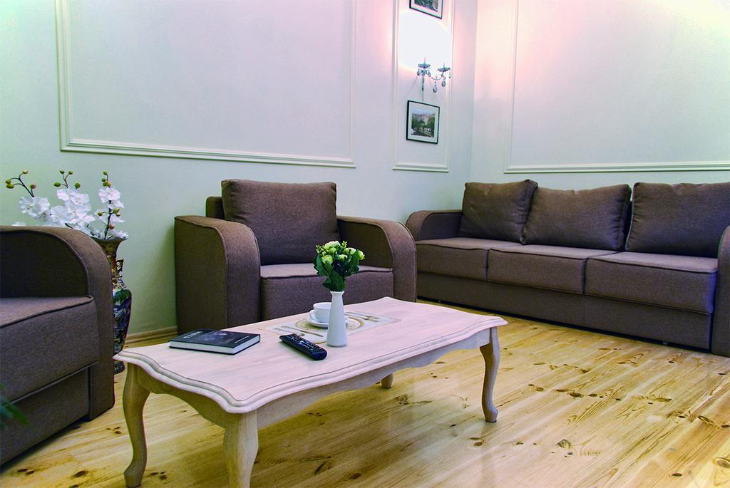 Classic Apartment On Zhukovskoho Odessa Dış mekan fotoğraf